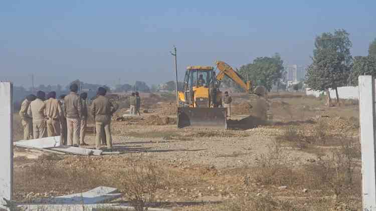 GLADA demolishes 2 unauthorised colonies in Ludhiana