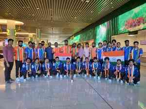 Hockey: Men's Jr Asia Cup winning Indian team returns to Bengaluru