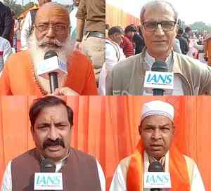 Hindu organisations protest in Noida over atrocities on Hindus in B'desh