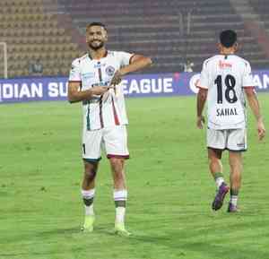 ISL 2024-25: Mohun Bagan SG move to the top of the table with 2-0 win over NorthEast