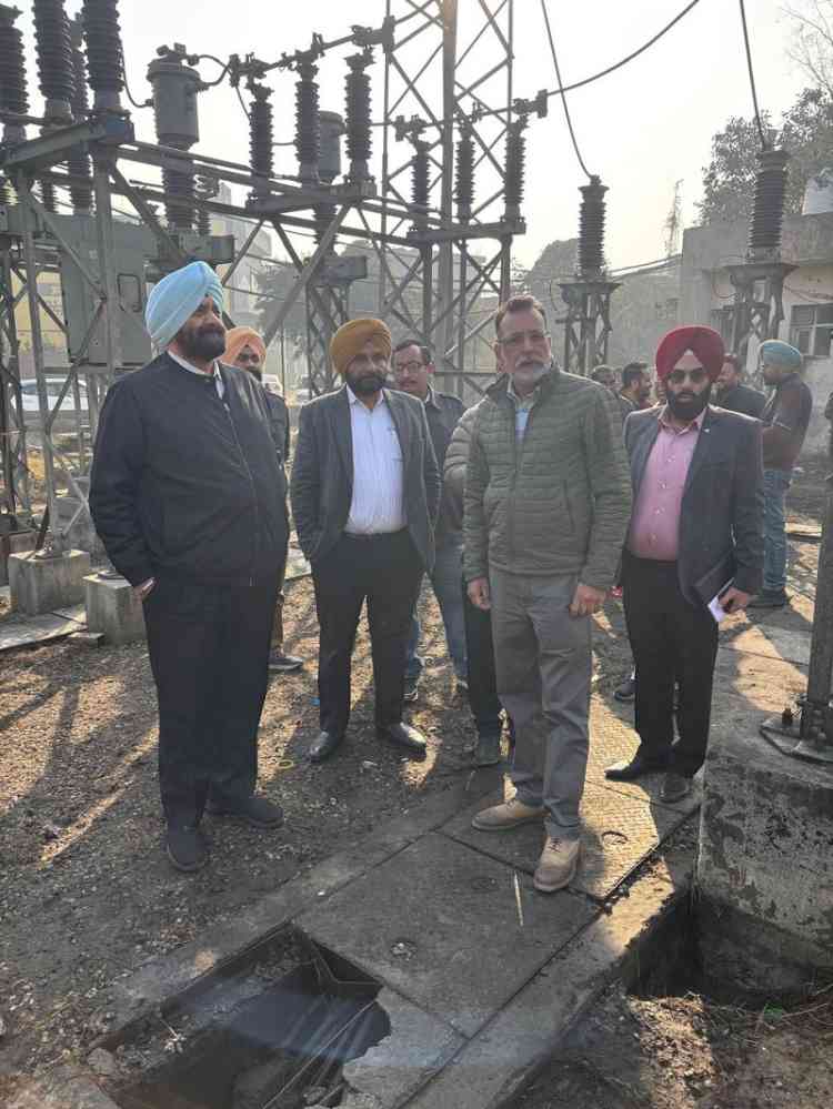 Massive fire at 66KV Substation; PSPCL Director Distribution Er DPS Grewal visits site and directs officials to carry out work 24x7 to restore power supply