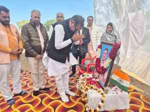 BJP leader visits late ASI Surendra Singh in Rajasthan, assures full govt support 