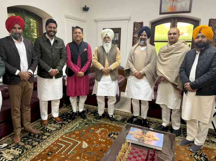 AAP Punjab President Aman Arora seeks blessings from Dera Beas Chief Baba Gurinder Singh Dhillon 