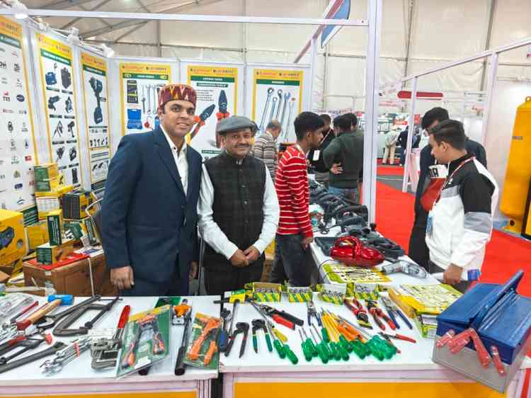 On third day of Machma Expo, various associations took information about new products