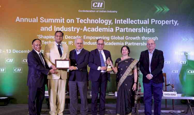 IIT Roorkee receives the prestigious CII Most Innovative Institution Award 2024 for the fifth consecutive year