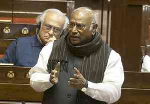 Constitution debate in RS: Those who practise hate politics are lecturing us, says Kharge