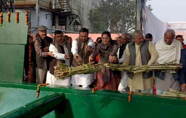 भाली आनंदपुर स्थित रोहतक सहकारी चीनी मिल के 69वें पेराई सत्र का शुभारंभ