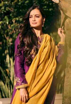 Dia Mirza’s in work mode as she soaks in Delhi sun