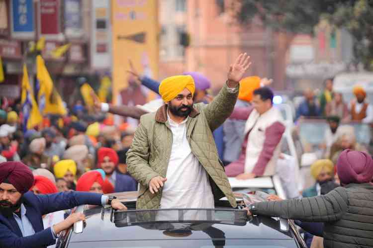 CM Mann Campaigns in Amritsar, Urges People to Elect AAP Representatives for Corporation