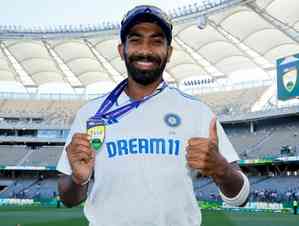 BGT 2024-25: Bumrah is a right-hand version of Wasim Akram, says Justin Langer