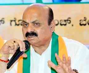 K'taka govt tortured BJP MLC Ravi: Basavaraj Bommai