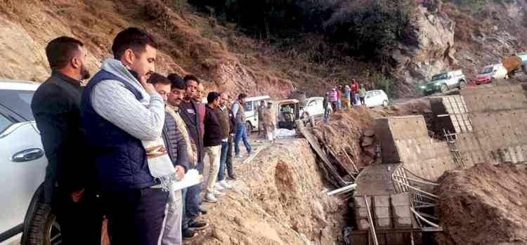 Public Works Minister Vikramaditya Singh reviews development projects in of Smart City Project, Municipal Corporation, and Public Works Department Dharamshala