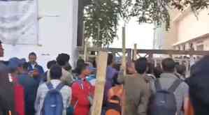 Bihar: Protesting students suspect paper leak in BPSC examination 