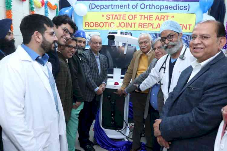 DMC&H launches state-of-the art ‘Robotic Joint Replacement Surgery’