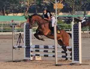 Stasya Pandya wins bronze in National Equestrian Championship