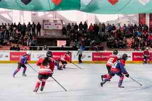 Ice Hockey League to start in Leh with 10 men's, five women's teams in fray