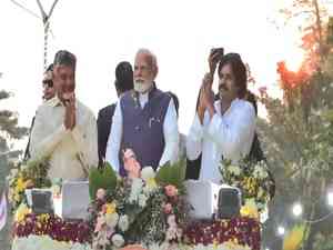 PM Modi, CM Naidu, Pawan Kalyan hold huge roadshow in Vizag