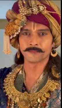 King Krishnadevaraya gets convinced that Tenali has returned to Vijayanagar in Sony SAB's Tenali Rama