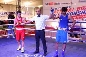 Abhinash Jamwal shocks Shiva Thapa to enter final of Men's Boxing Nationals