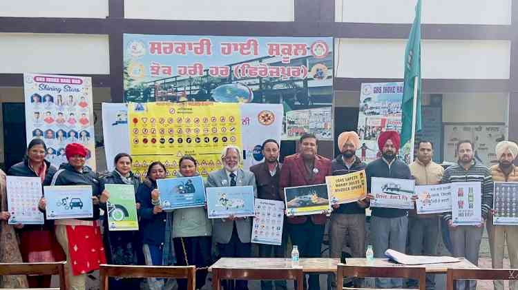 Mayank Foundation and Traffic Cell join hands for Road Safety Awareness in Ferozepur