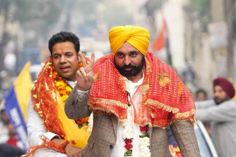 Chief Minister Bhagwant Mann Leads Roadshow in Support of AAP Candidate in Delhi’s Ghonda Assembly