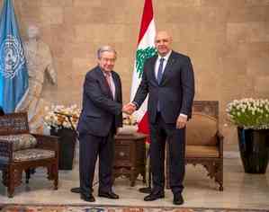 Lebanese President urges Israeli withdrawal from South Lebanon within deadline