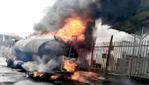 Nigerian president confirms 80 killed in gasoline tanker explosion