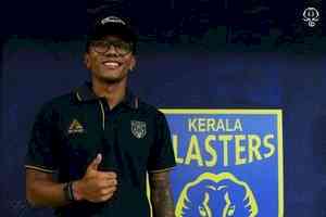 Kerala Blasters sign Bikash Yumnam from Chennaiyin FC on long-term contract