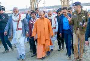 CM Yogi and entire UP cabinet to take holy dip at Triveni Sangam tomorrow 