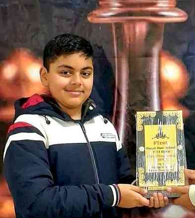 Shreyansh Jain of Innocent Hearts School, Cantt Jandiala Road excels in Chess Championship