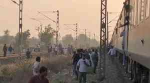 Jalgaon: 8-10 passengers die as they jump from train amid fire rumour, hit by another train