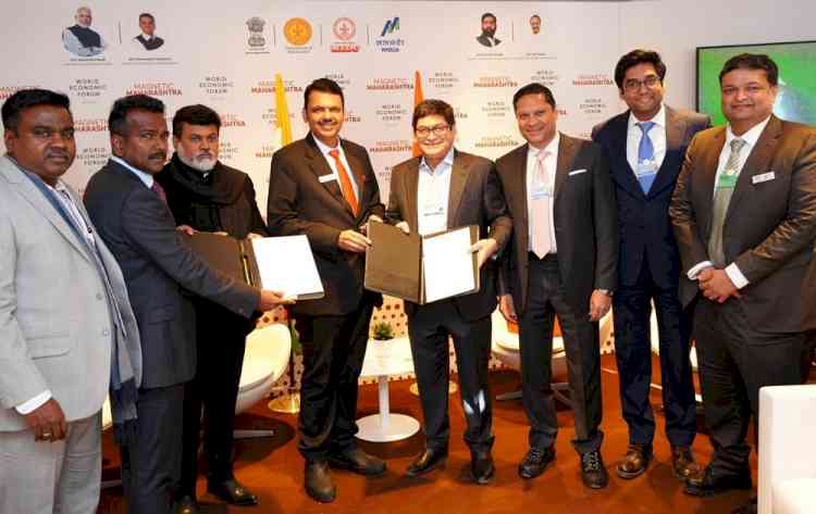 Essar Renewables signs MOU with Government of Maharashtra to  develop 2GW of Renewable Energy for its green mobility initiative