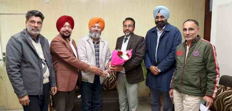 Progressive farmer Amarjit Singh Dhillon joins PAU Board of Management, Visits University