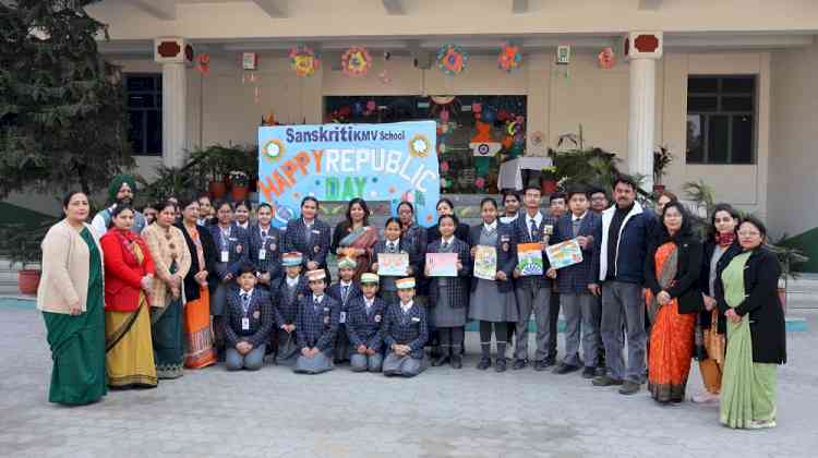 Celebrating Patriotism with Creativity: Republic Day Festivities at Sanskriti KMV School