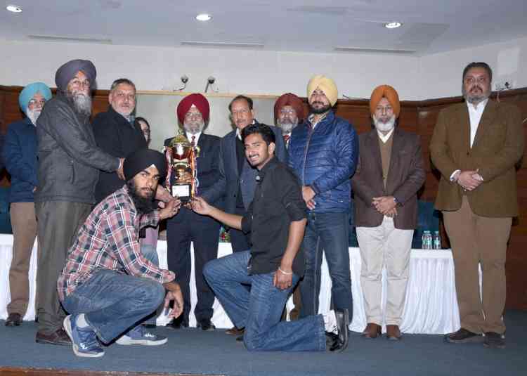 Lyallpur Khalsa College won First Runner-up General Trophy of Guru Nanak Dev University Sports