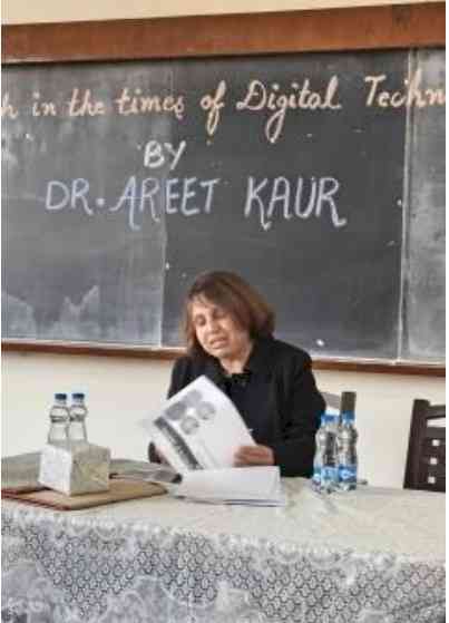 Lecture-cum-interactive session on “Eye Health in the Times of Digital Technology” 