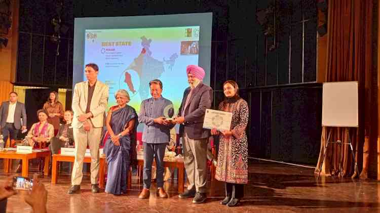 Punjab Honored with ‘Best State’ and ‘Best District’ Awards under Green Schools Programme