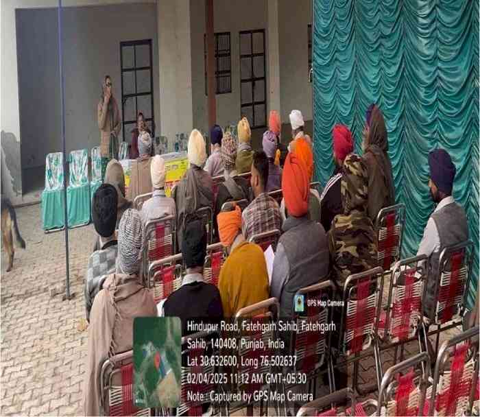 KVK Fatehgarh Sahib conducts Oilseed Training Programme at Village Isherhail