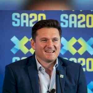 Dinesh Karthik was huge asset for SA20, says League Commissioner Graeme Smith