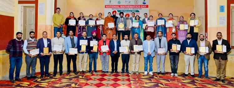 Mayank Foundation celebrated National Mathematics Day 