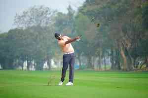 PGTI Players Championship: Yuvraj Sandhu storms into sole lead with a low score of 61