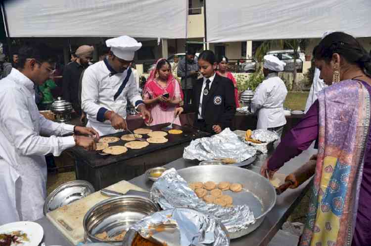 GGNIMT Students Host “Punjabi Tadka” Food Festival