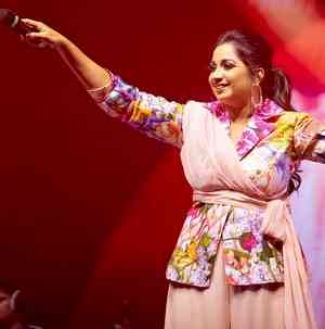 Shreya Ghoshal to make stops at Chennai, Mumbai & Ahmedabad as part of her 'All Hearts' tour