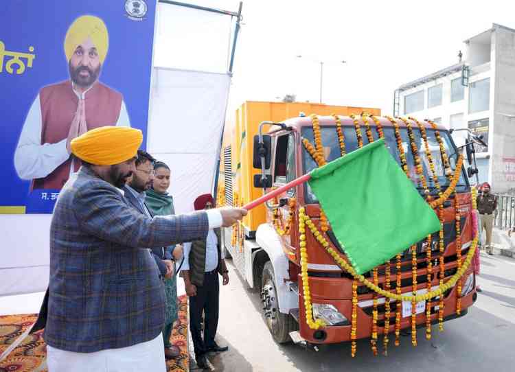 CM Flags Off 216 State-of-the-Art Machines To give push to cleanliness in Malwa region