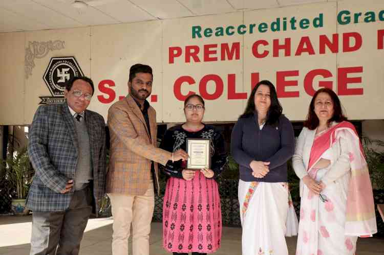 Students of PCM S.D. College for Women Shine in Financial Literacy Exam