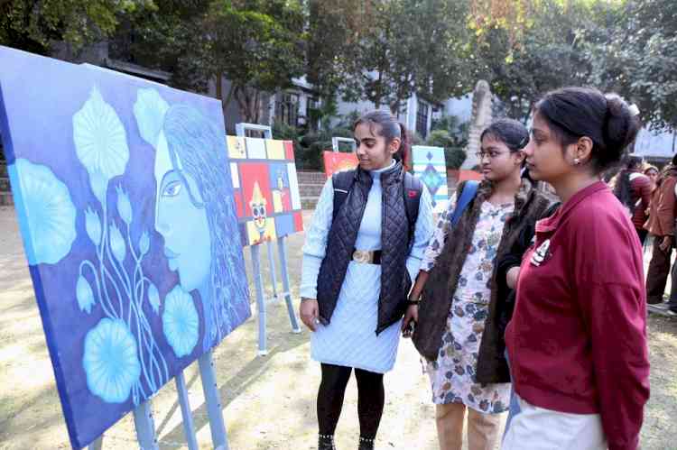 15 Artists from Across India conducted National Wood & Bronze Sculpting Workshop at LPU Campus