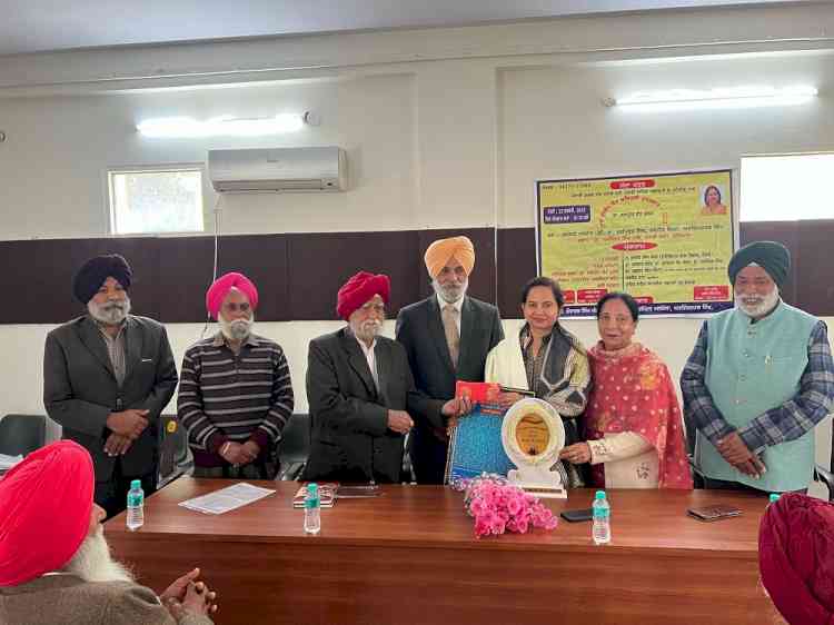 Dr. Falak Honoured with 'Mata Jaswant Kaur Kavitari Award 2025'