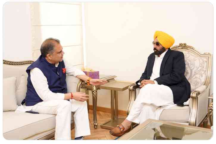 Rajya Sabha MP Sanjeev Arora Meets Punjab CM Bhagwant Mann, Discusses Business and Industrial Concerns