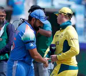 Champions Trophy: Australia opt to bat first against unchanged India in first semi-final