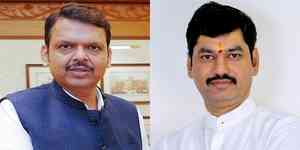 Dhananjay Munde's resignation accepted, says CM Fadnavis (Ld)